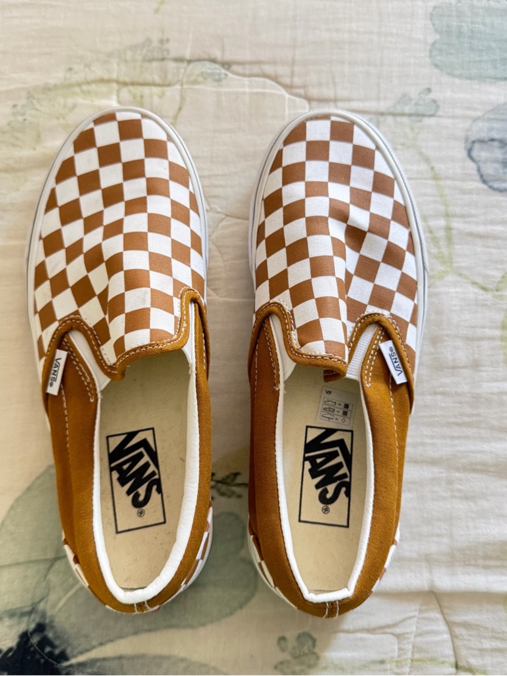 Camel Brown & White Checkered Vans - Picture 3 of 6